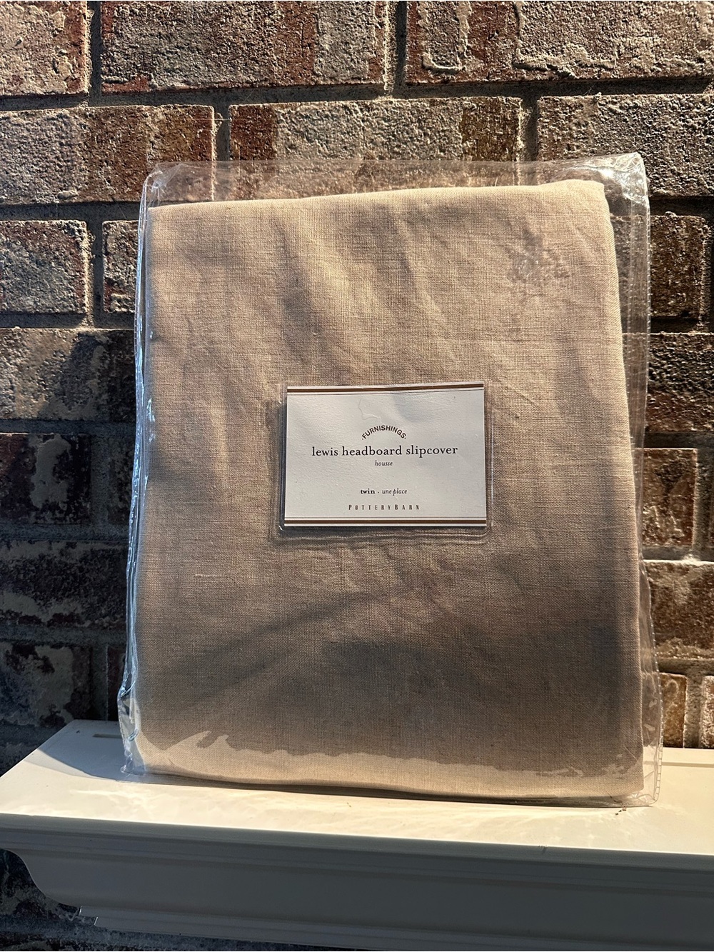 Pottery Barn Lewis Headboard Slipcover - Linen